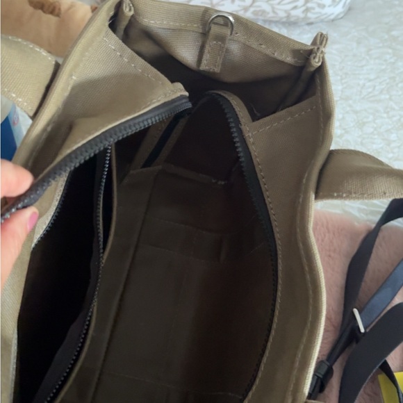 DO NOT BUY Marc Jacobs Brown Tote Bag listing for yazzy - Picture 6 of 9